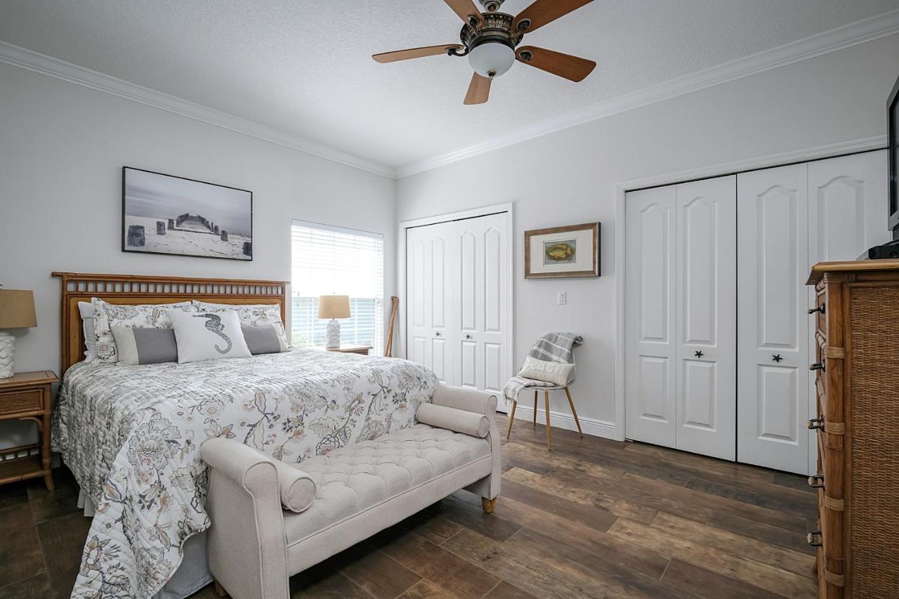 Hibiscus Hideaway Condo Walk To Historic Bridge St Bradenton Beach Exteriör bild