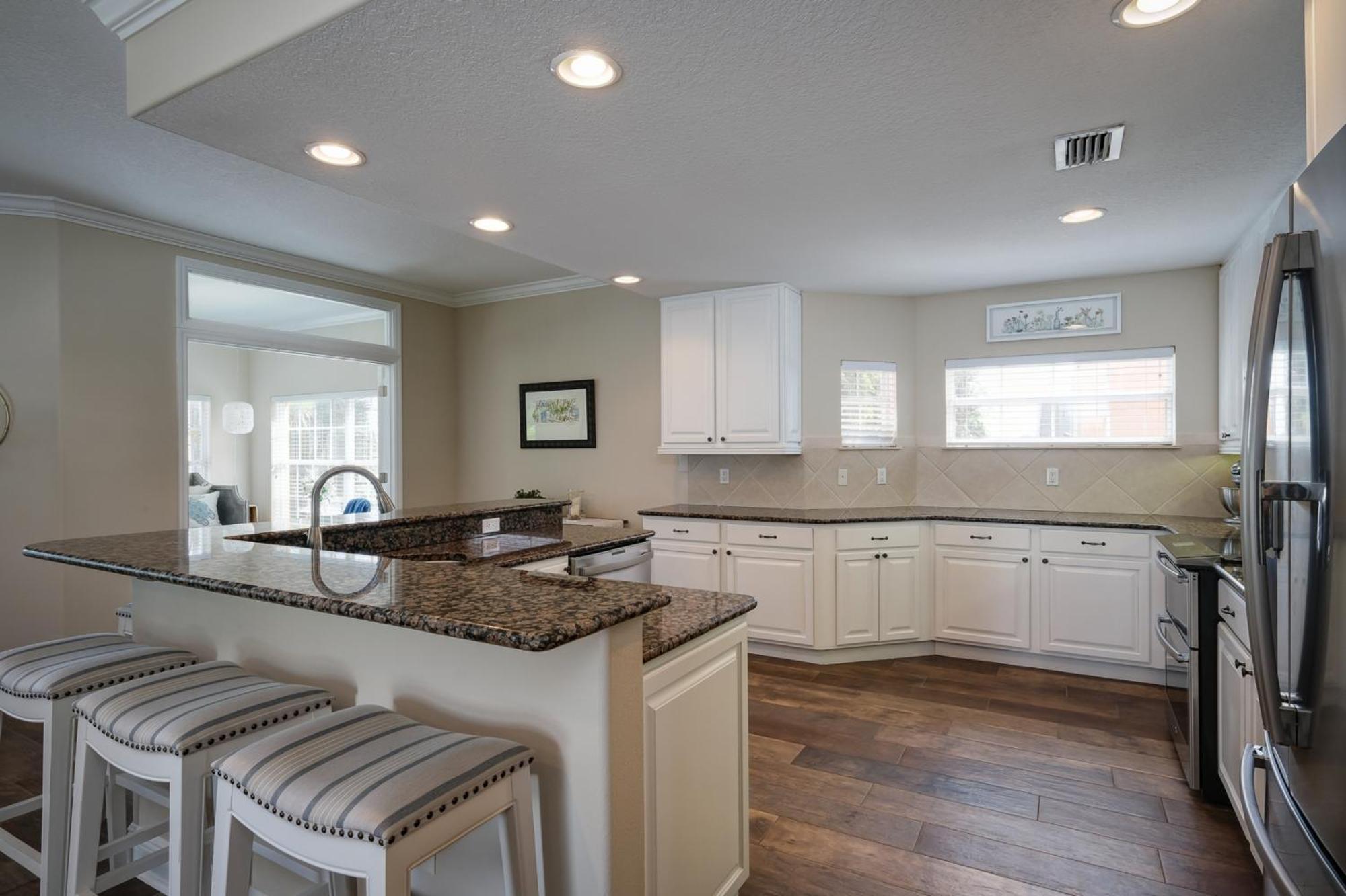 Hibiscus Hideaway Condo Walk To Historic Bridge St Bradenton Beach Exteriör bild
